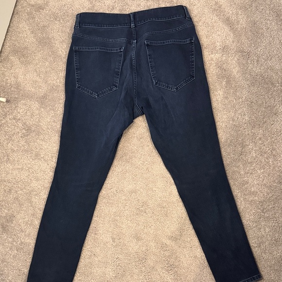 Express Women’s Dark Indigo Skinny Jeans - Picture 5 of 7